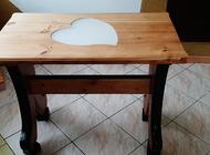 Grajewo ogłoszenia: Mam do sprzedania zabytkowy drewniany stół z ozdobnym... - zdjęcie