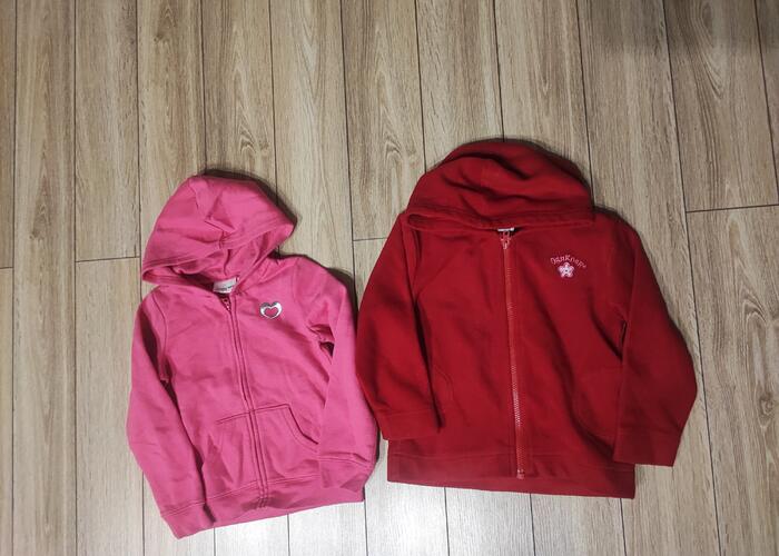 Grajewo ogłoszenia: Sprzedam 2 bluzy na 4 latka, stan b. dobry